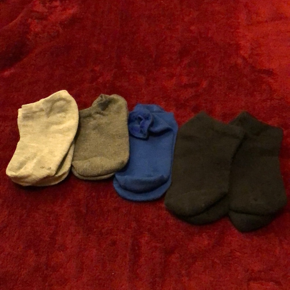 Boys ankle socks, age 8-9 (5 pairs of socks)